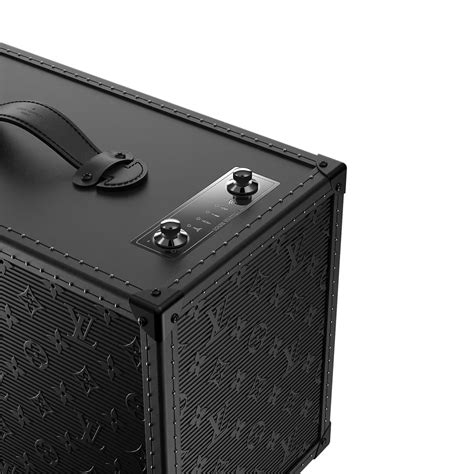 louis vuitton speaker trunk.